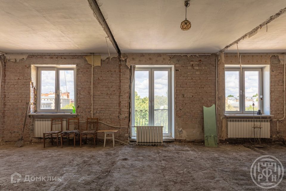 Продаётся 3-комнатная квартира, 113.9 м²