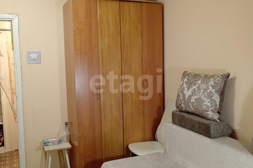 Продаётся 2-комнатная квартира, 43.2 м²
