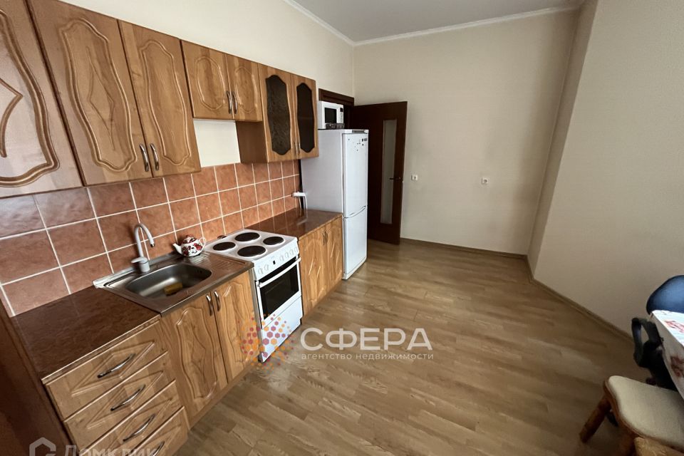 Сдаётся 3-комнатная квартира, 79 м²