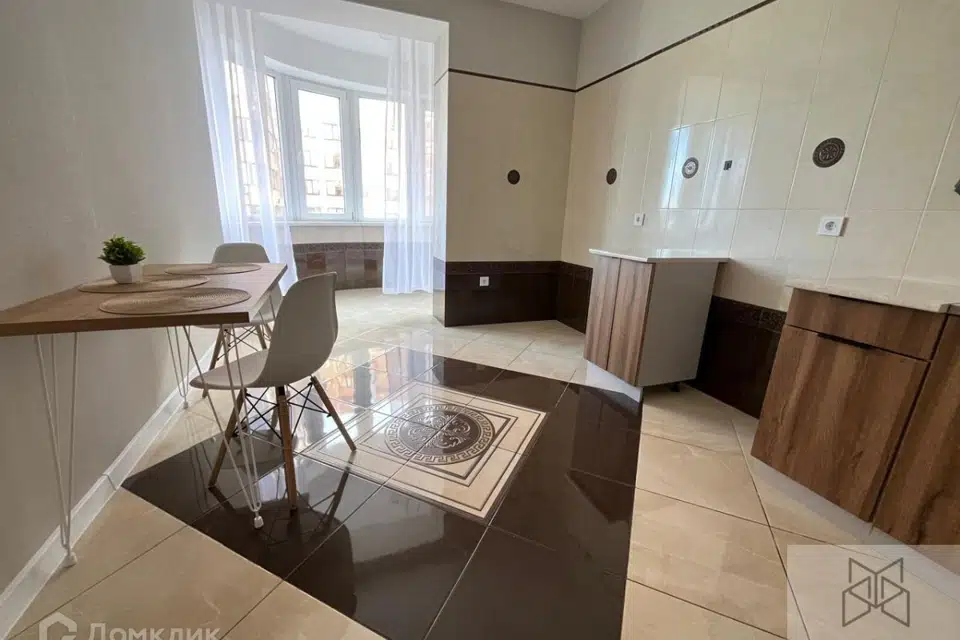 Продаётся 1-комнатная квартира, 45.3 м²
