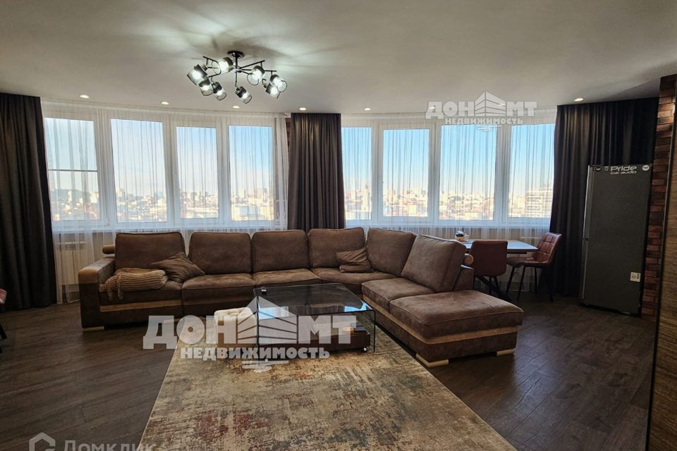 Продаётся 2-комнатная квартира, 100 м²