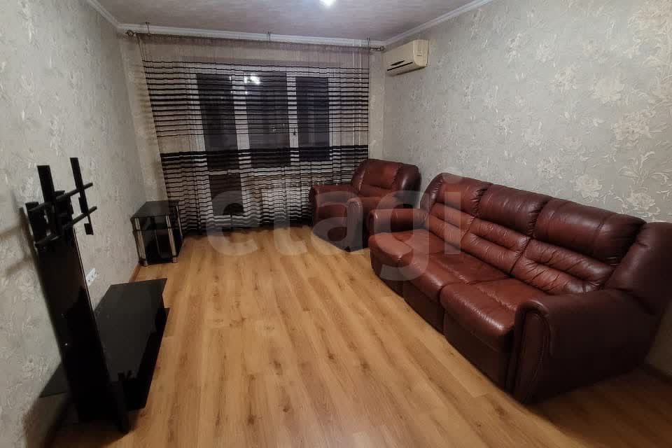 Продаётся 2-комнатная квартира, 52.7 м²