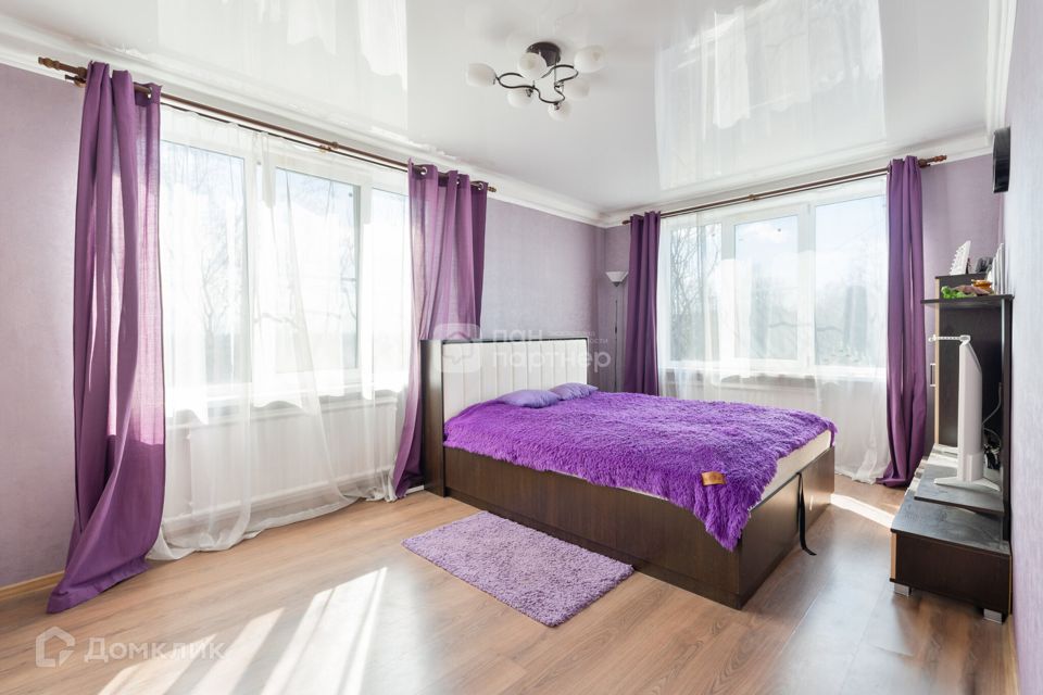 Продаётся 3-комнатная квартира, 59.6 м²