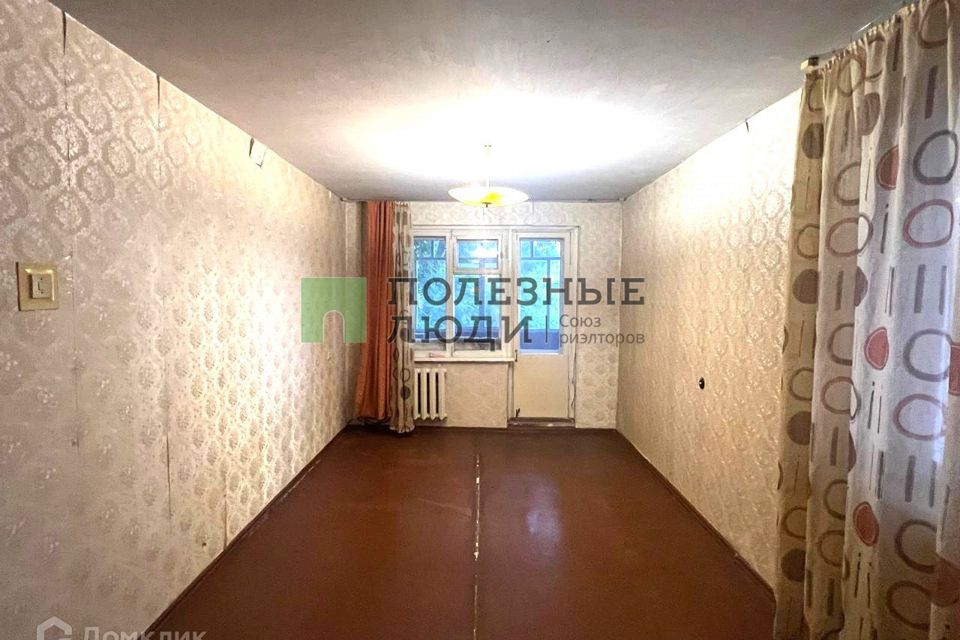 Продаётся 4-комнатная квартира, 76.9 м²