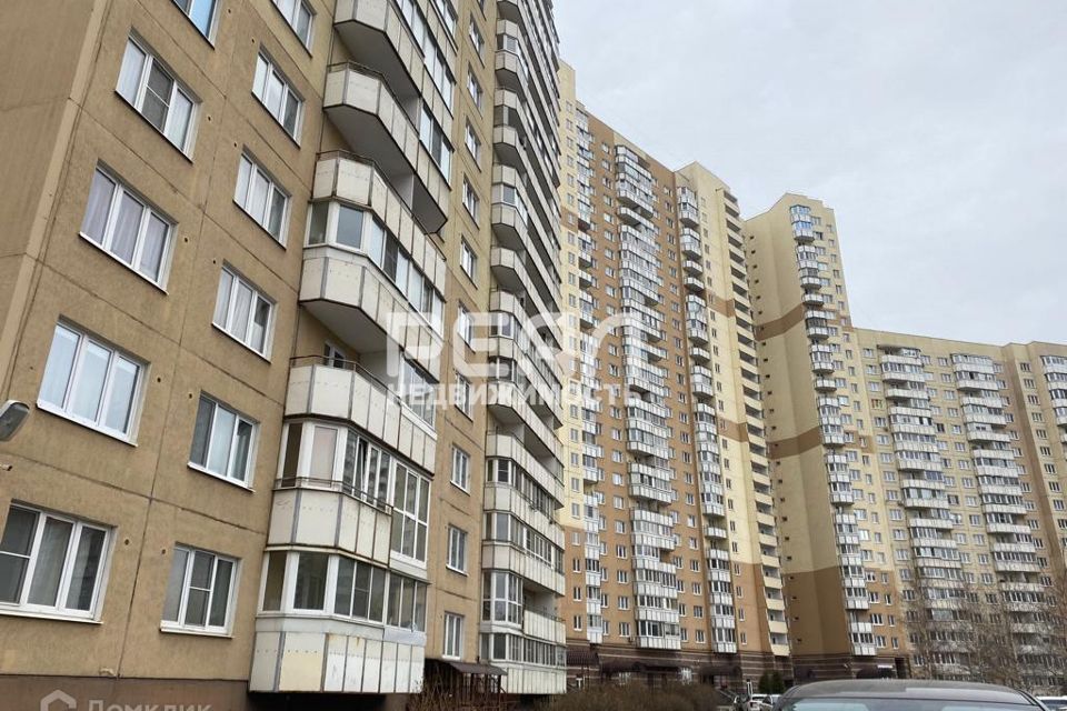 Продаётся 1-комнатная квартира, 37.2 м²