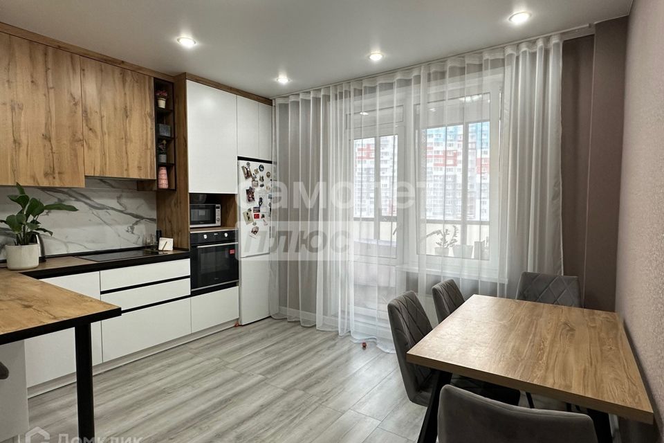 Продаётся 3-комнатная квартира, 69.2 м²