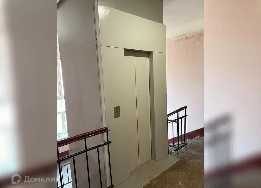 Продаётся 1-комнатная квартира, 63.5 м²