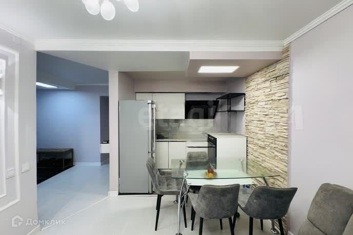Продаётся 2-комнатная квартира, 53.5 м²