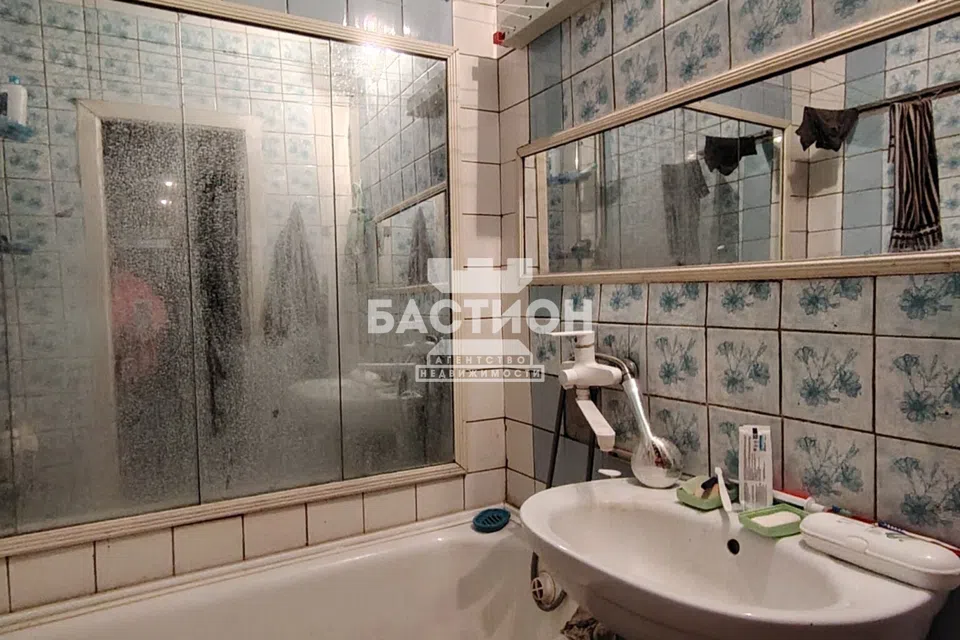 Продаётся 3-комнатная квартира, 72 м²