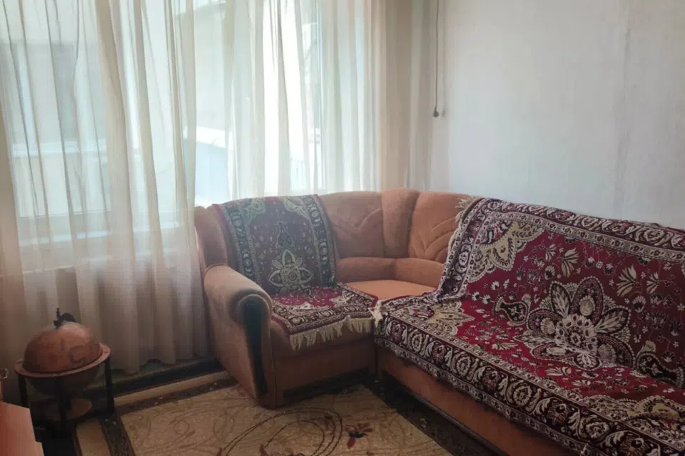 Продаётся 3-комнатная квартира, 52.2 м²