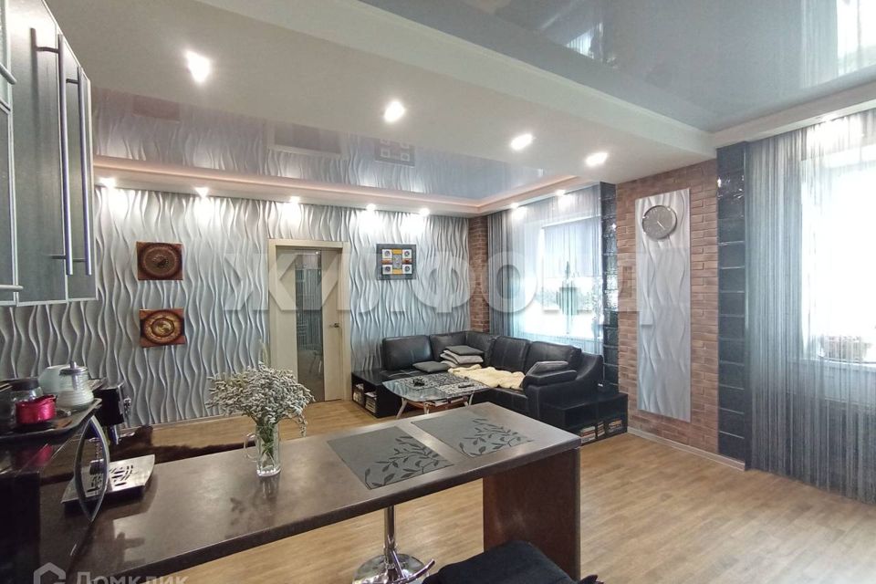 Продаётся 3-комнатная квартира, 81.6 м²