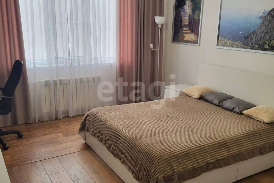 Сдаётся 1-комнатная квартира, 55 м²