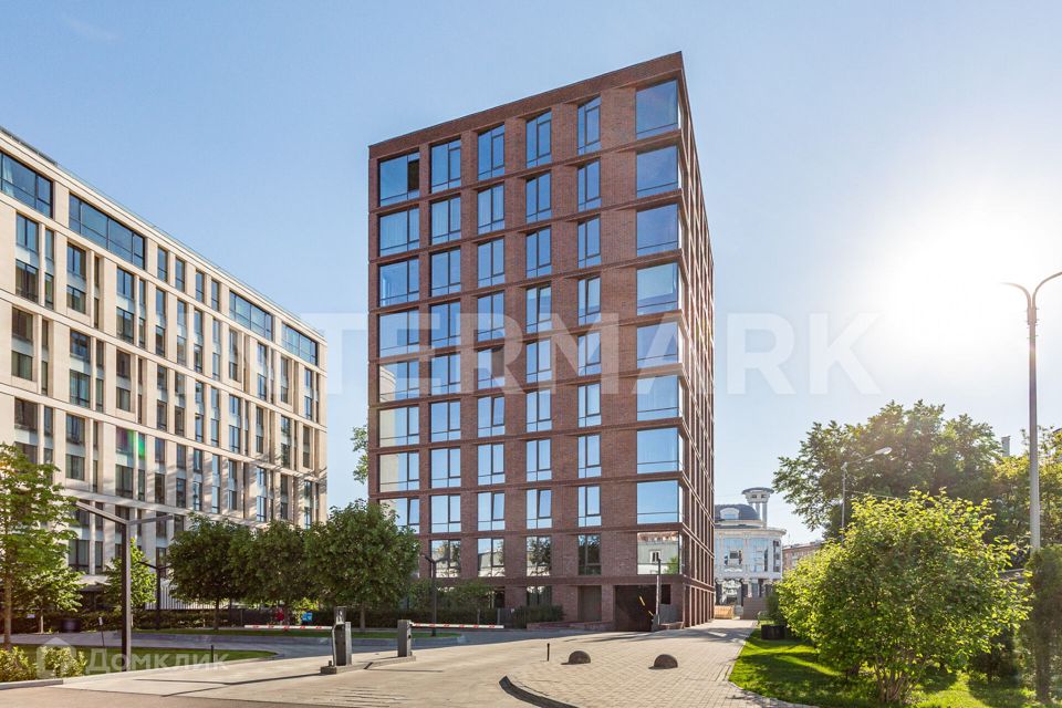 Продаётся 2-комнатная квартира, 67.8 м²