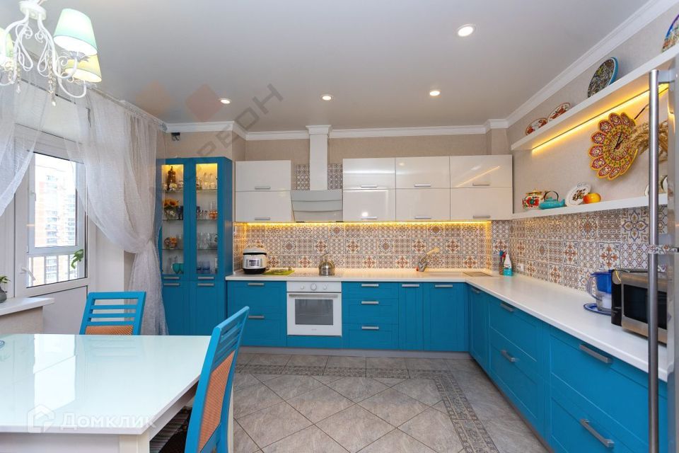 Продаётся 3-комнатная квартира, 85 м²