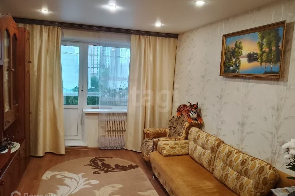 Продаётся 2-комнатная квартира, 50.7 м²