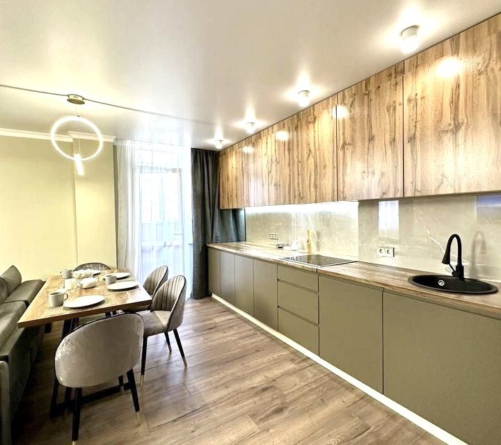 Продаётся 3-комнатная квартира, 82.4 м²