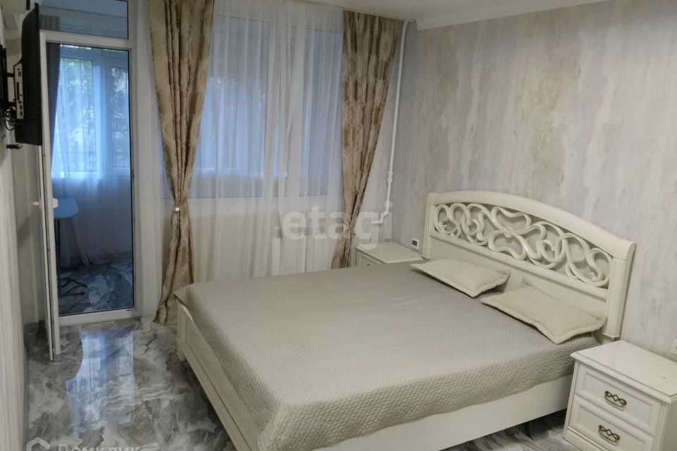 Продаётся 1-комнатная квартира, 32 м²