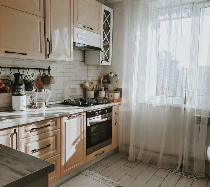 Продаётся 4-комнатная квартира, 84 м²