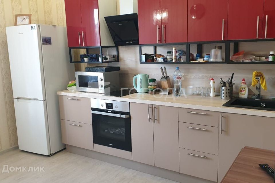 Сдаётся 2-комнатная квартира, 61.7 м²