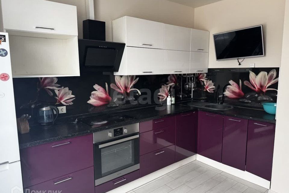 Продаётся 2-комнатная квартира, 73.4 м²