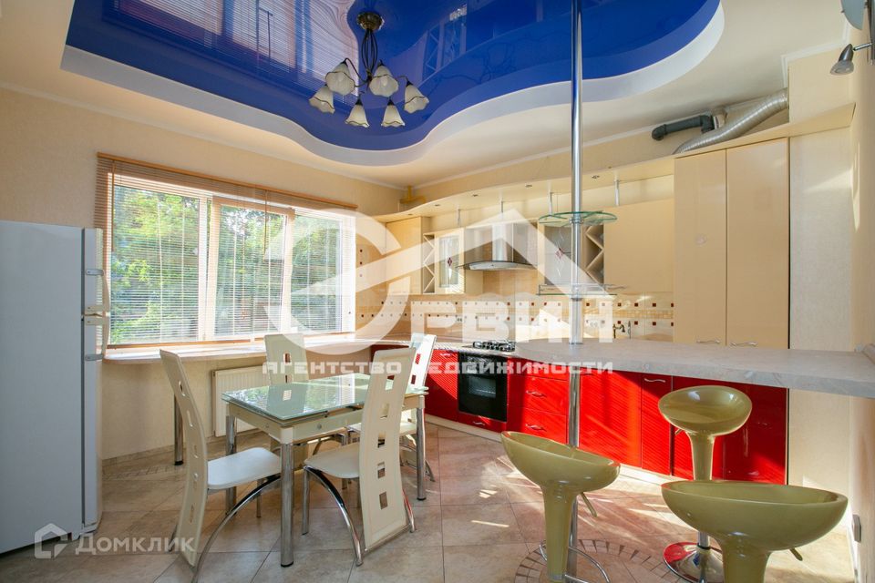 Продаётся 2-комнатная квартира, 84.4 м²