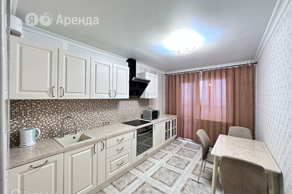 Сдаётся 1-комнатная квартира, 47 м²
