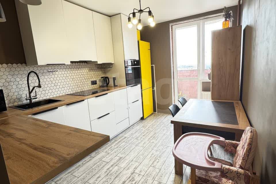 Продаётся 1-комнатная квартира, 40.3 м²
