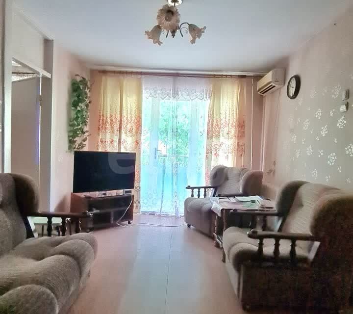Продаётся 2-комнатная квартира, 45.2 м²