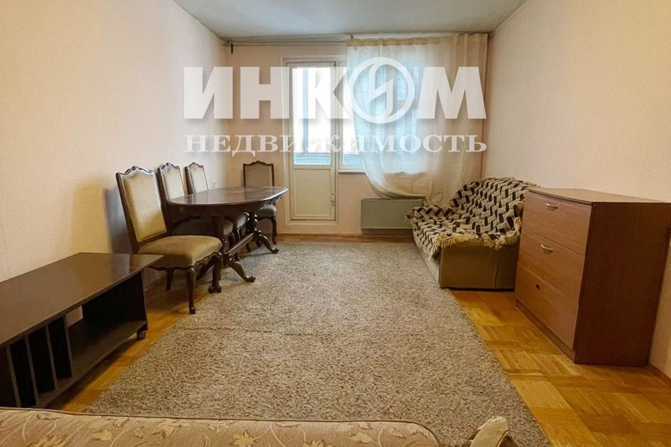 Сдаётся 1-комнатная квартира, 38 м²