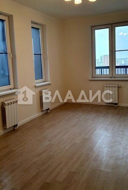 Продаётся 2-комнатная квартира, 57 м²