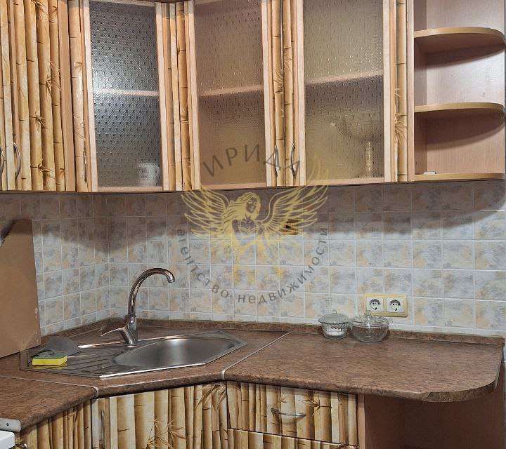 Сдаётся 1-комнатная квартира, 38 м²