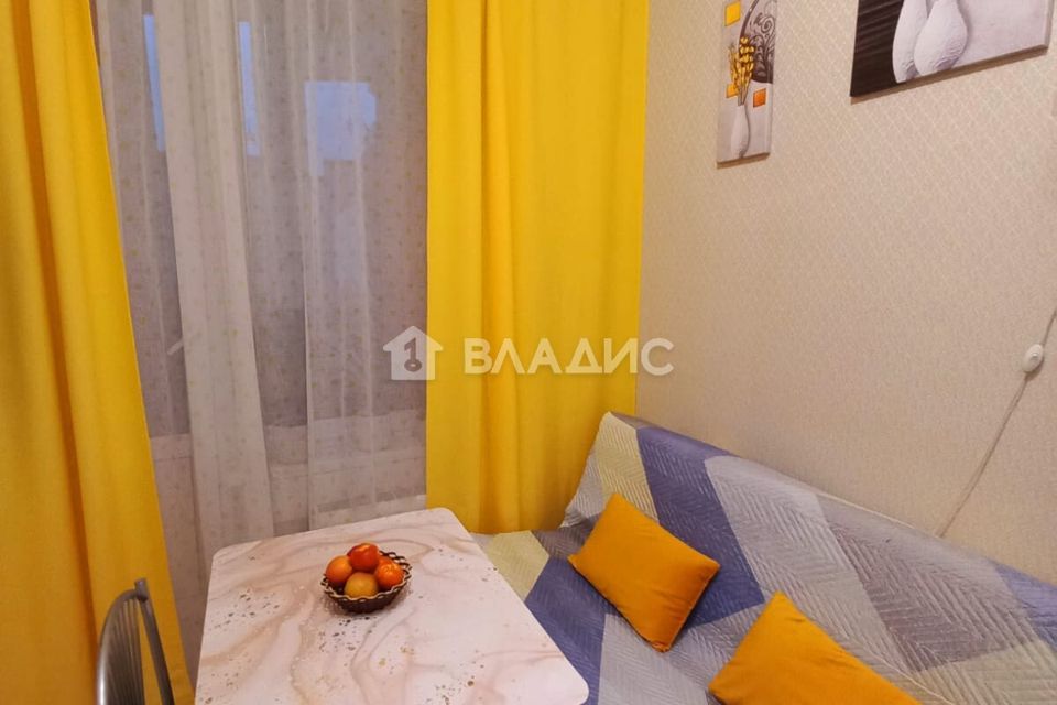 Продаётся 1-комнатная квартира, 42.9 м²