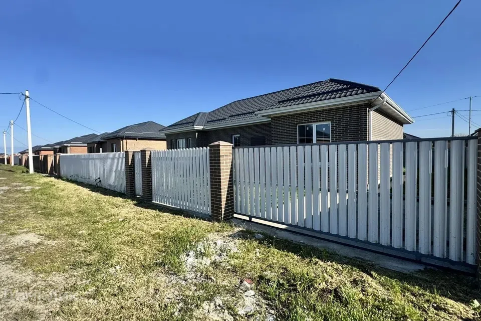 Продаётся 1-этажный дом, 110 м²