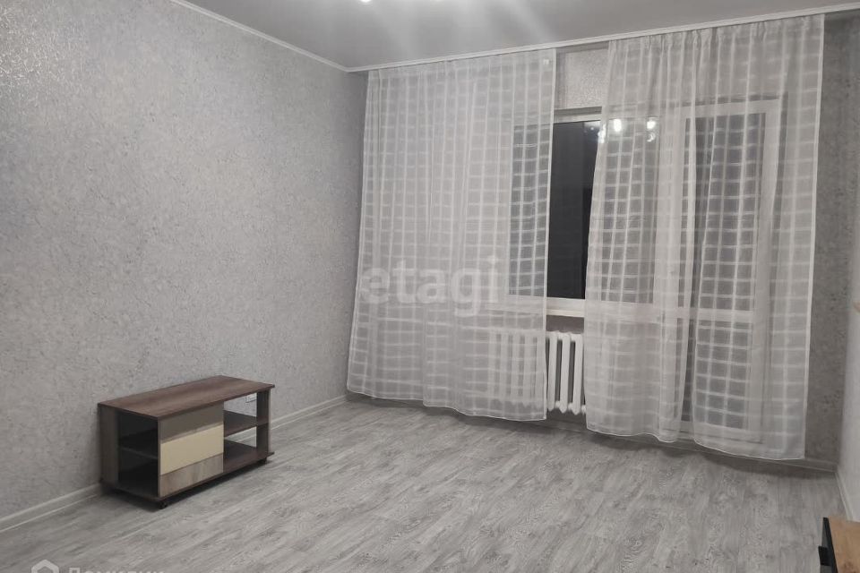 Продаётся 1-комнатная квартира, 42.5 м²