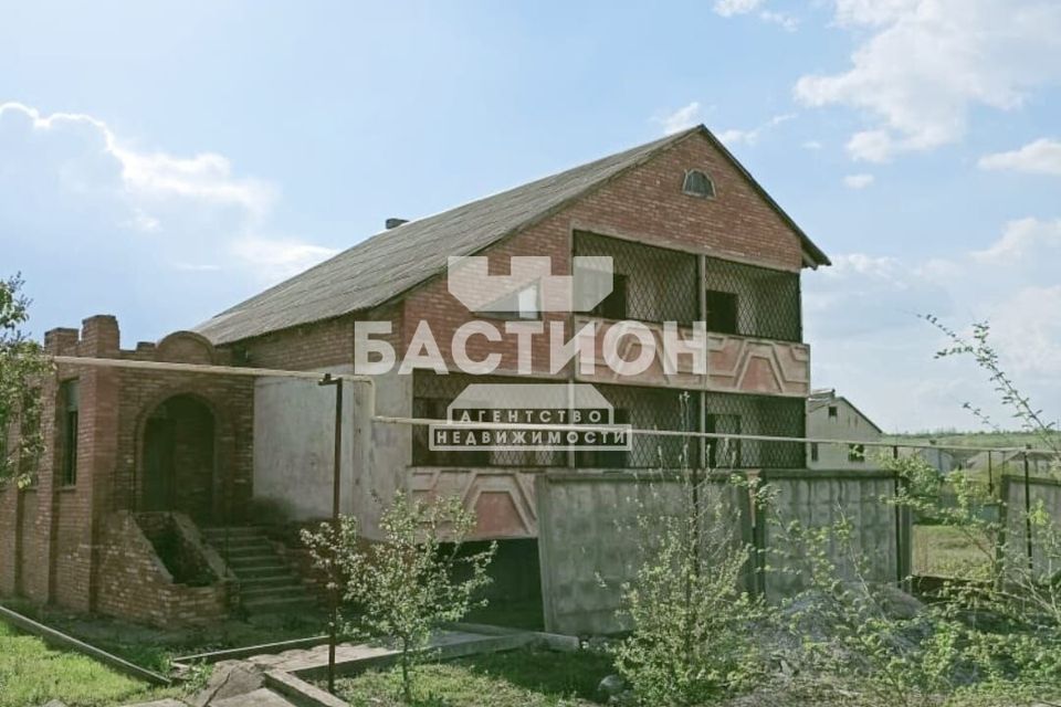 Продаётся 3-этажный дом, 331.7 м²