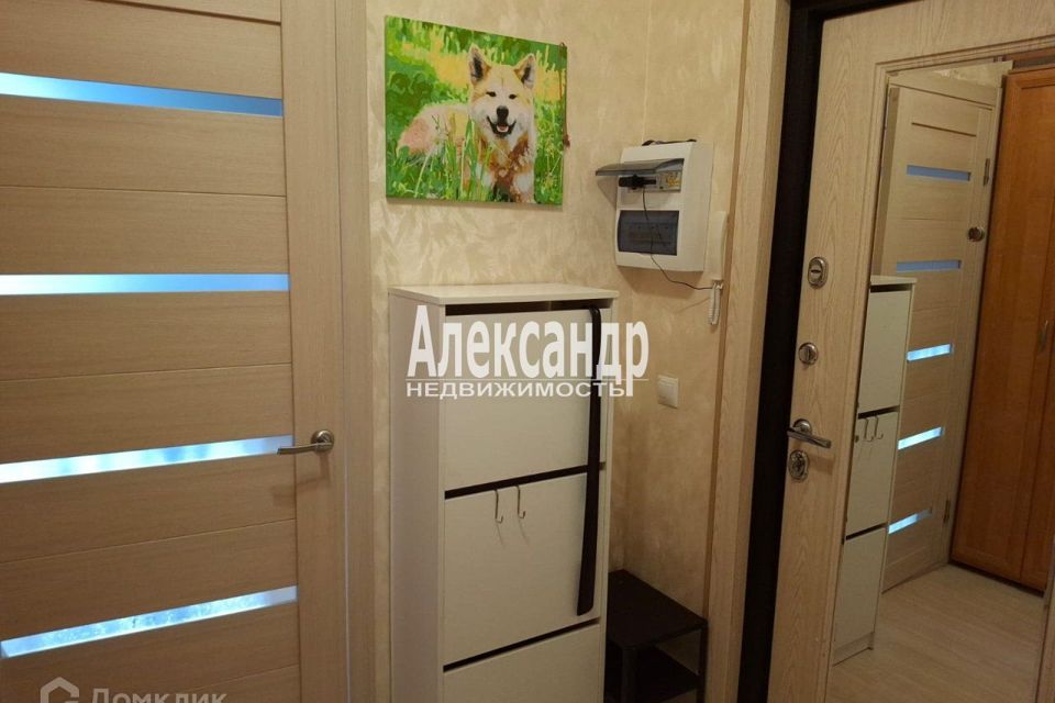 Продаётся 1-комнатная квартира, 42.2 м²