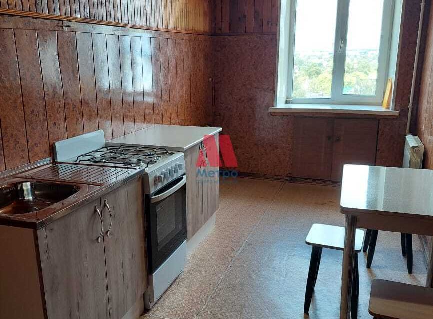 Продаётся 4-комнатная квартира, 76.3 м²