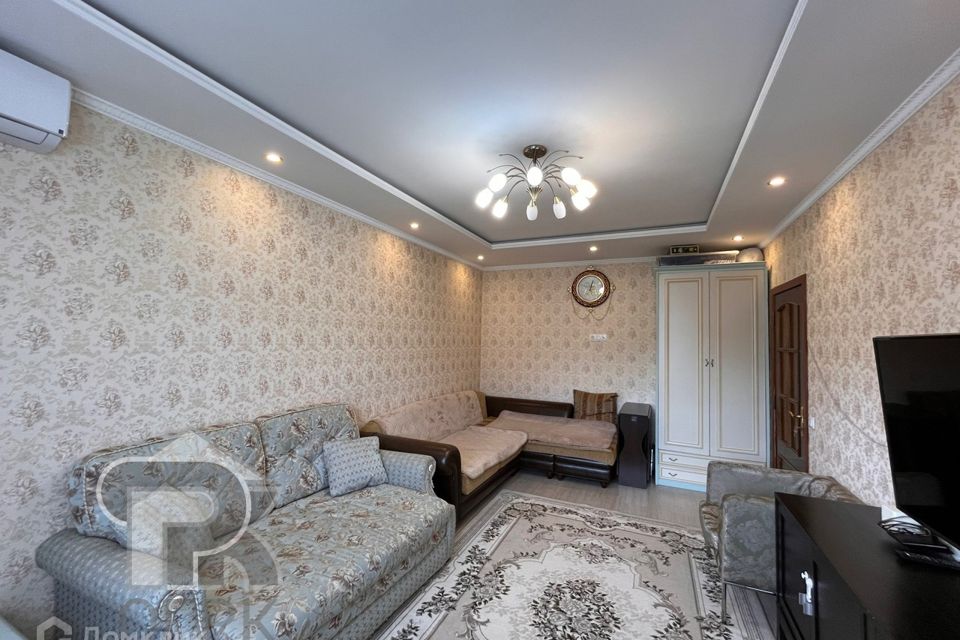 Продаётся 2-комнатная квартира, 56 м²