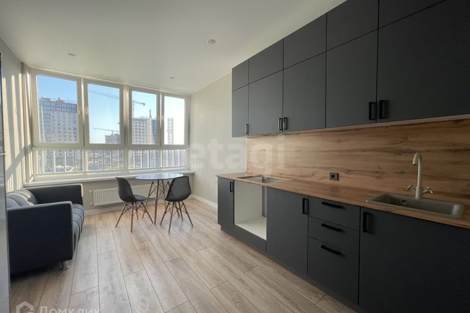 Продаётся 2-комнатная квартира, 59.6 м²