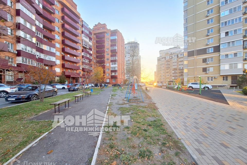 Продаётся 3-комнатная квартира, 109.6 м²