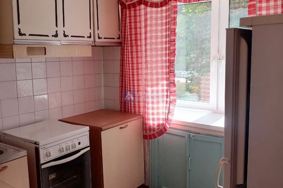 Продаётся 2-комнатная квартира, 42.9 м²