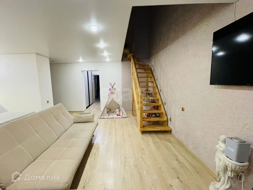 Продаётся 5-комнатная квартира, 134 м²