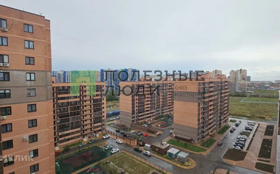 Продаётся 1-комнатная квартира, 46 м²
