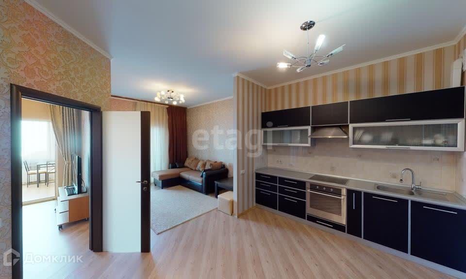 Продаётся 2-комнатная квартира, 99 м²