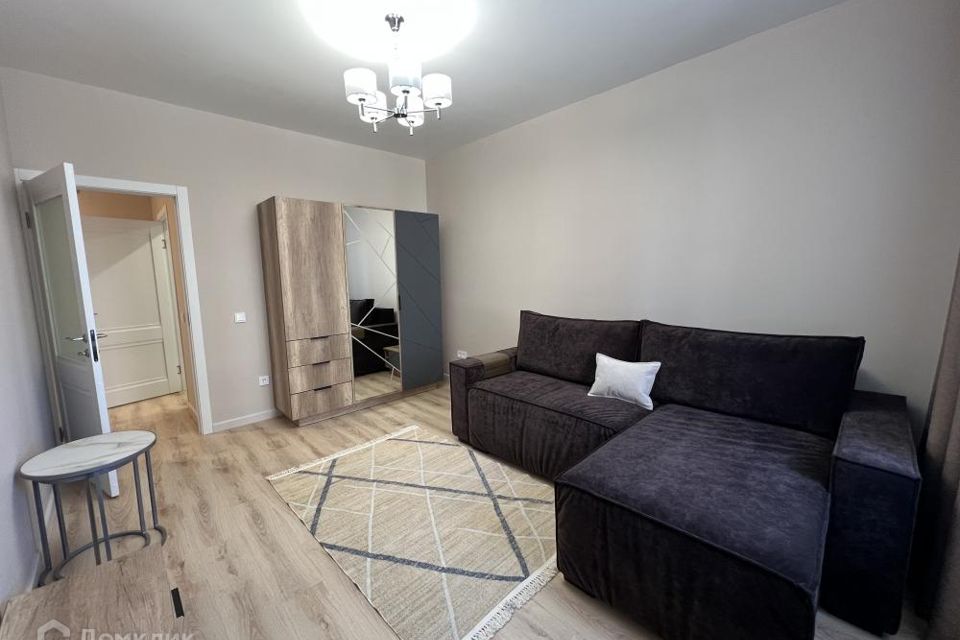 Сдаётся 1-комнатная квартира, 41 м²
