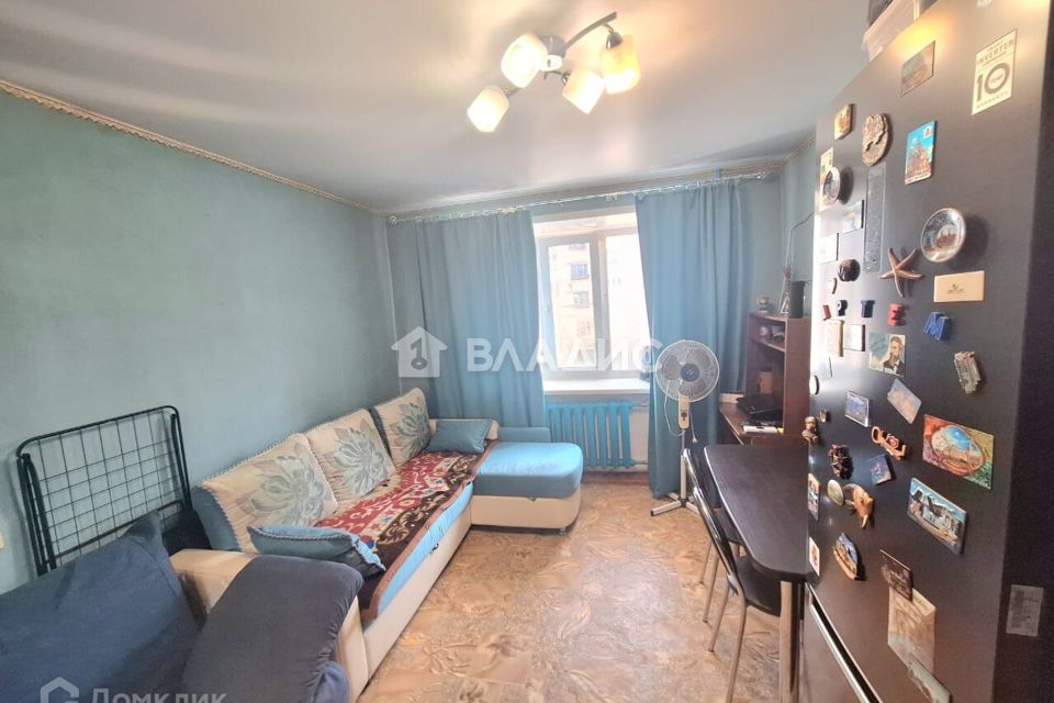 Продаётся комната в 4-комн. квартире, 70 м²