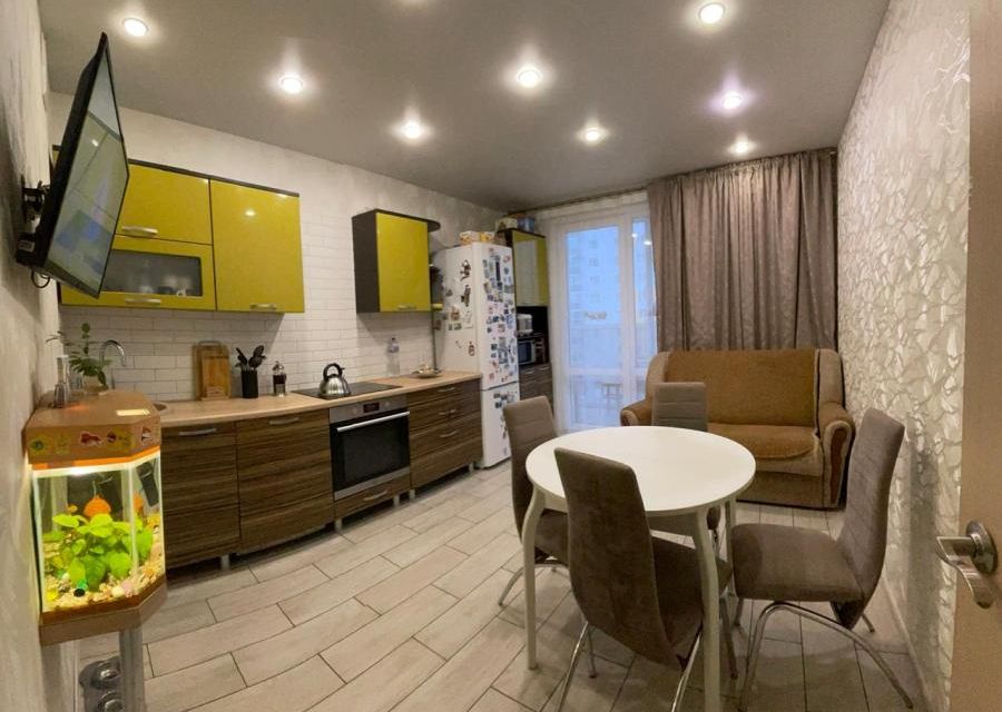 Продаётся 3-комнатная квартира, 84.7 м²