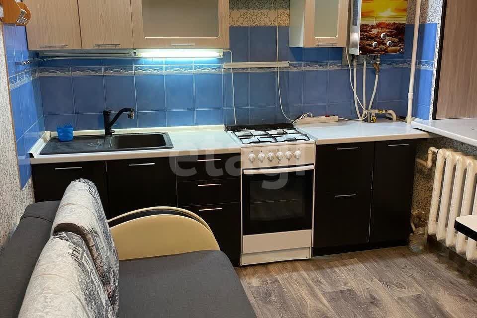 Продаётся 1-комнатная квартира, 48.2 м²