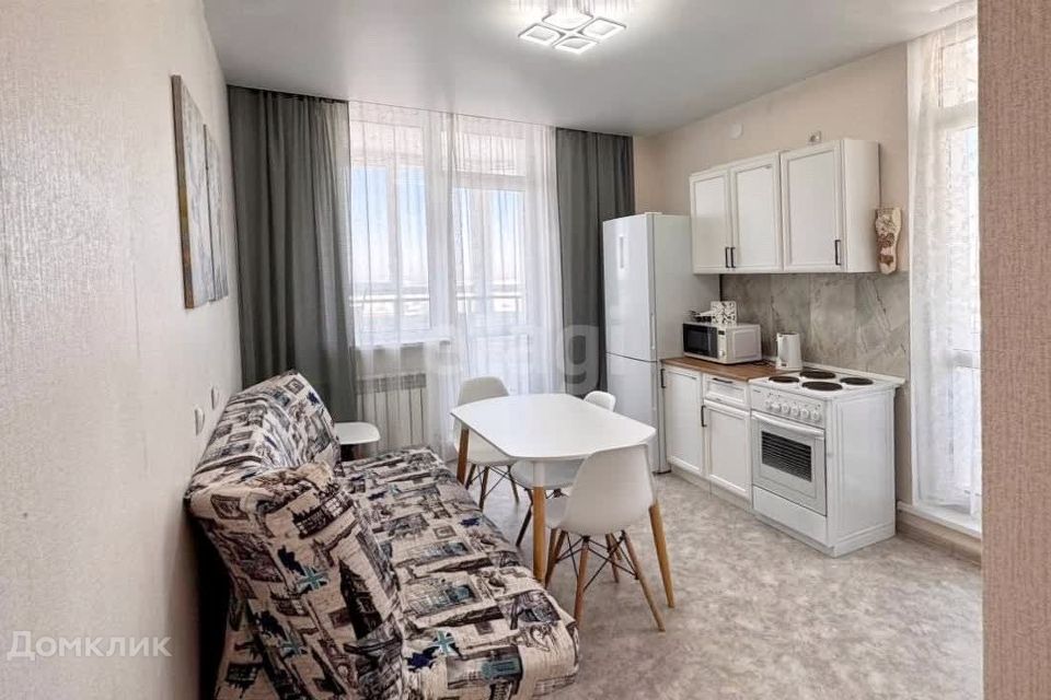 Продаётся 1-комнатная квартира, 42.4 м²