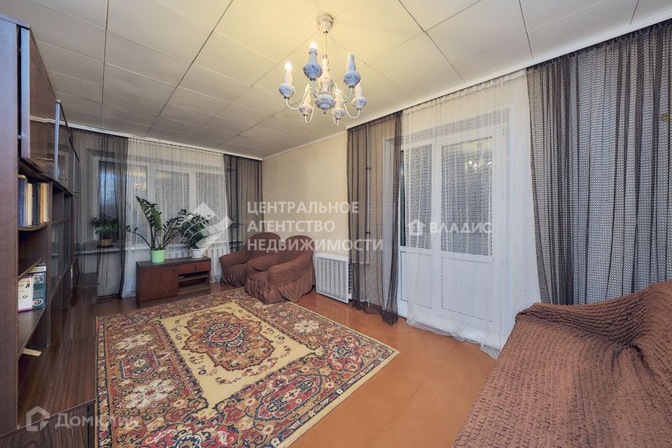 Продаётся 4-комнатная квартира, 73.4 м²